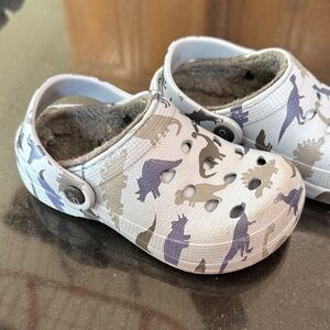 Capelli unisex dinosaur clogs